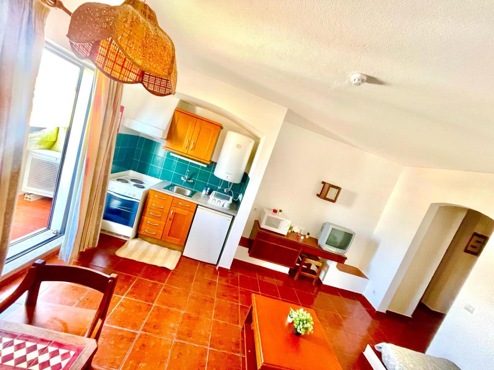 Appartement T1, Da Oura *